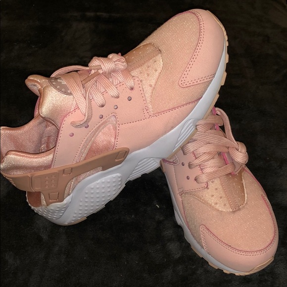 nike huarache women